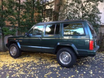 Jeep Cherokee